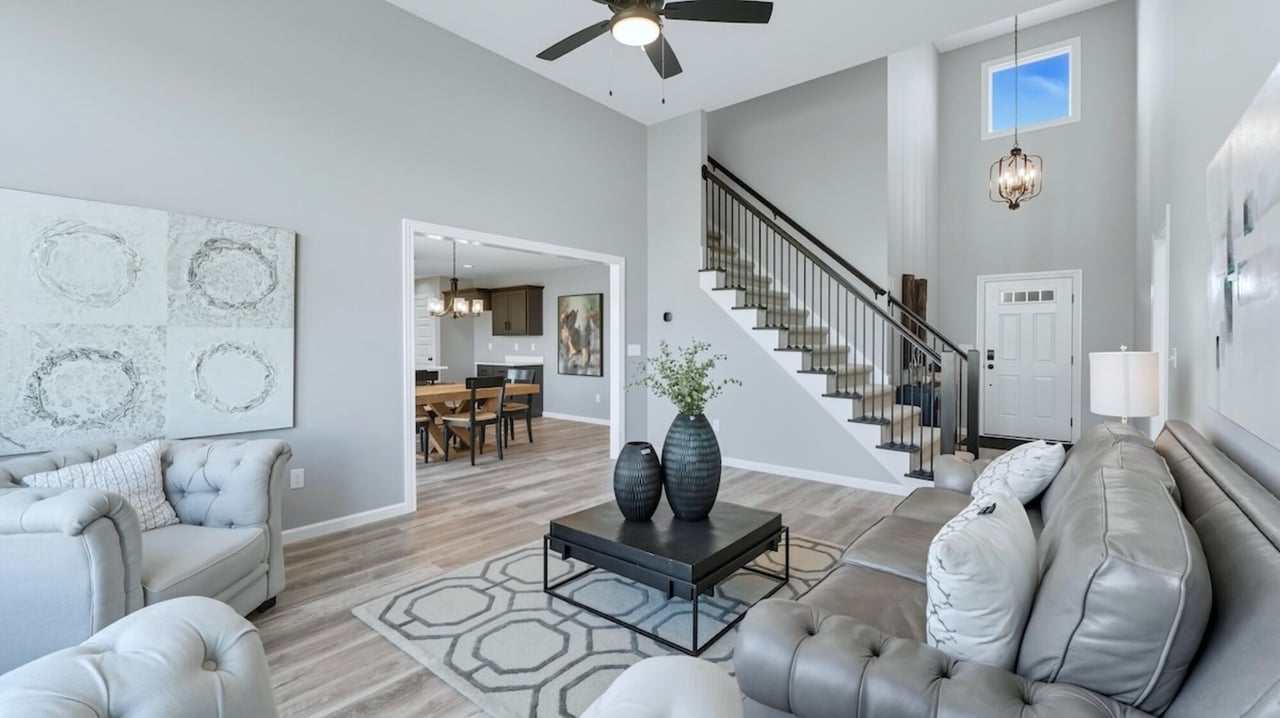 22215 Travertine Run