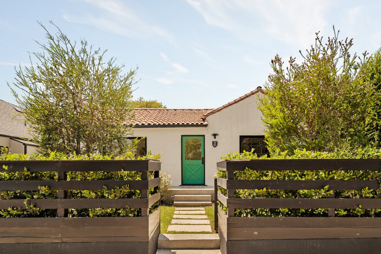 623 N Sierra Bonita Ave, Melrose