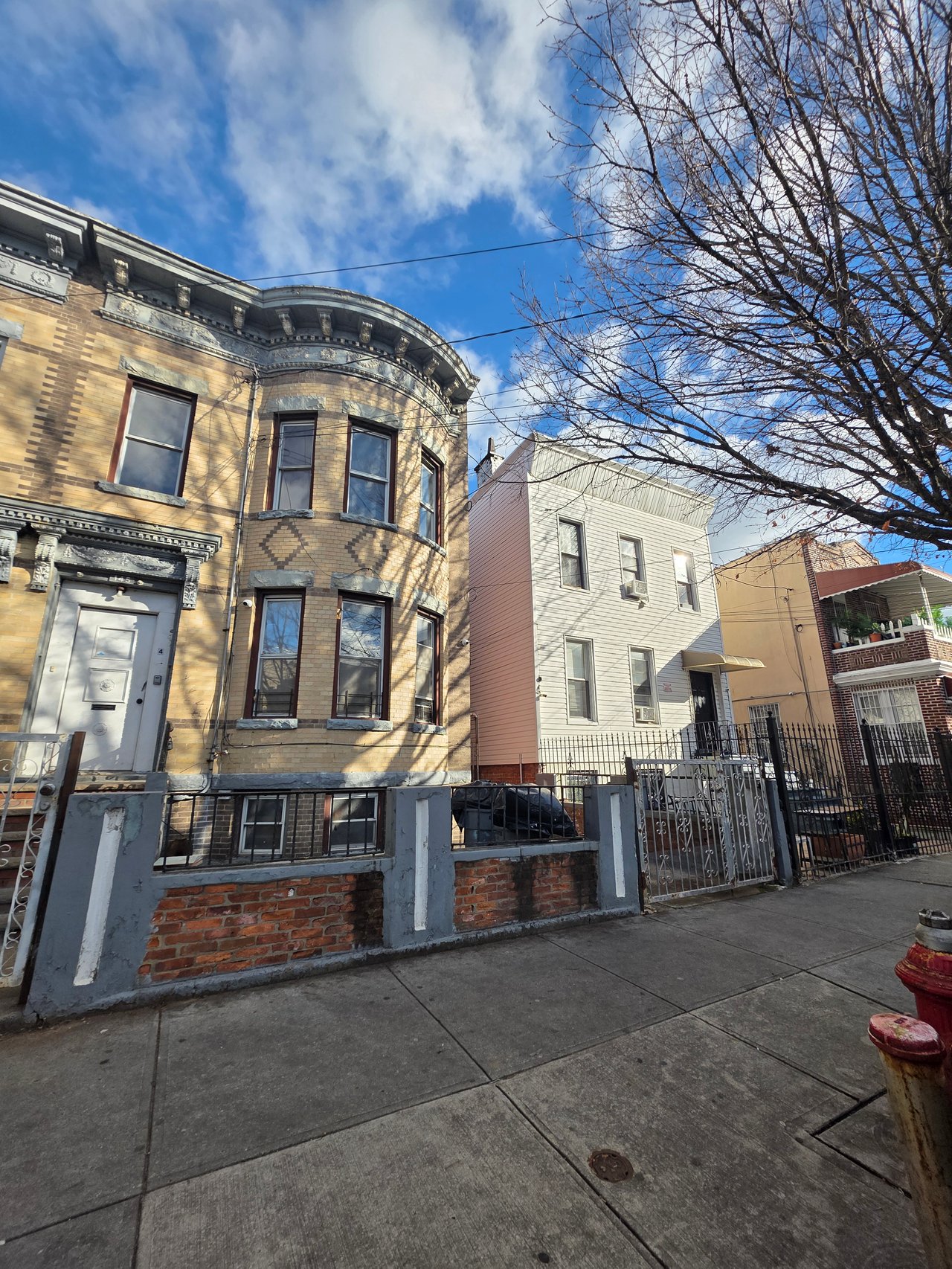 145 Highland Place, Cypress Hills