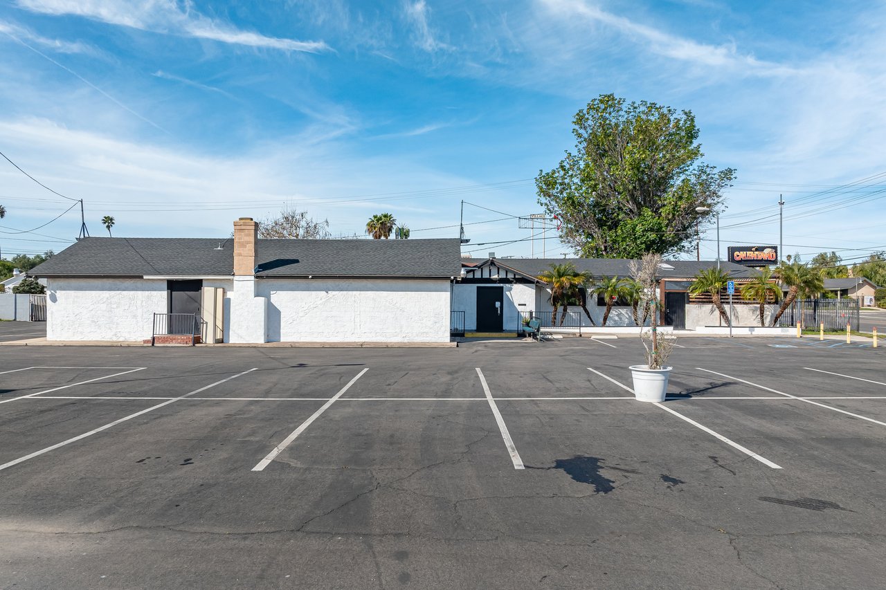10390 Arlington Ave – Ground Lease Opportunity