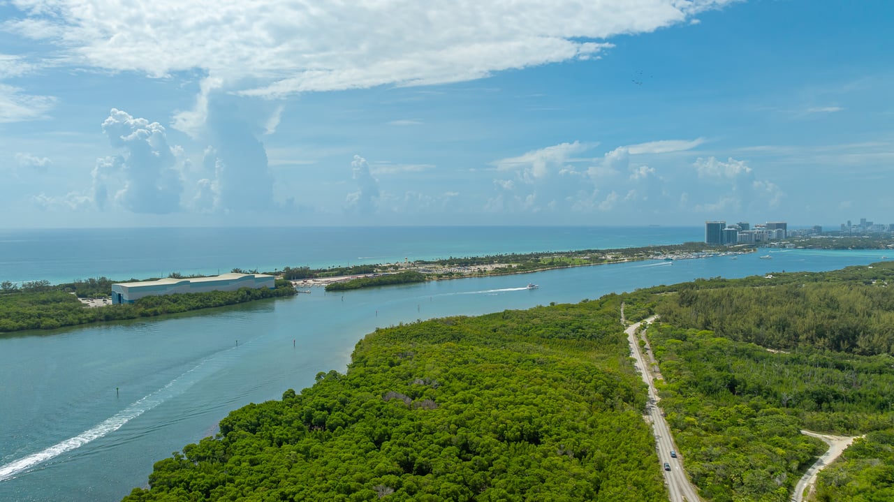 214 Poinciana Dr Sunny Isles