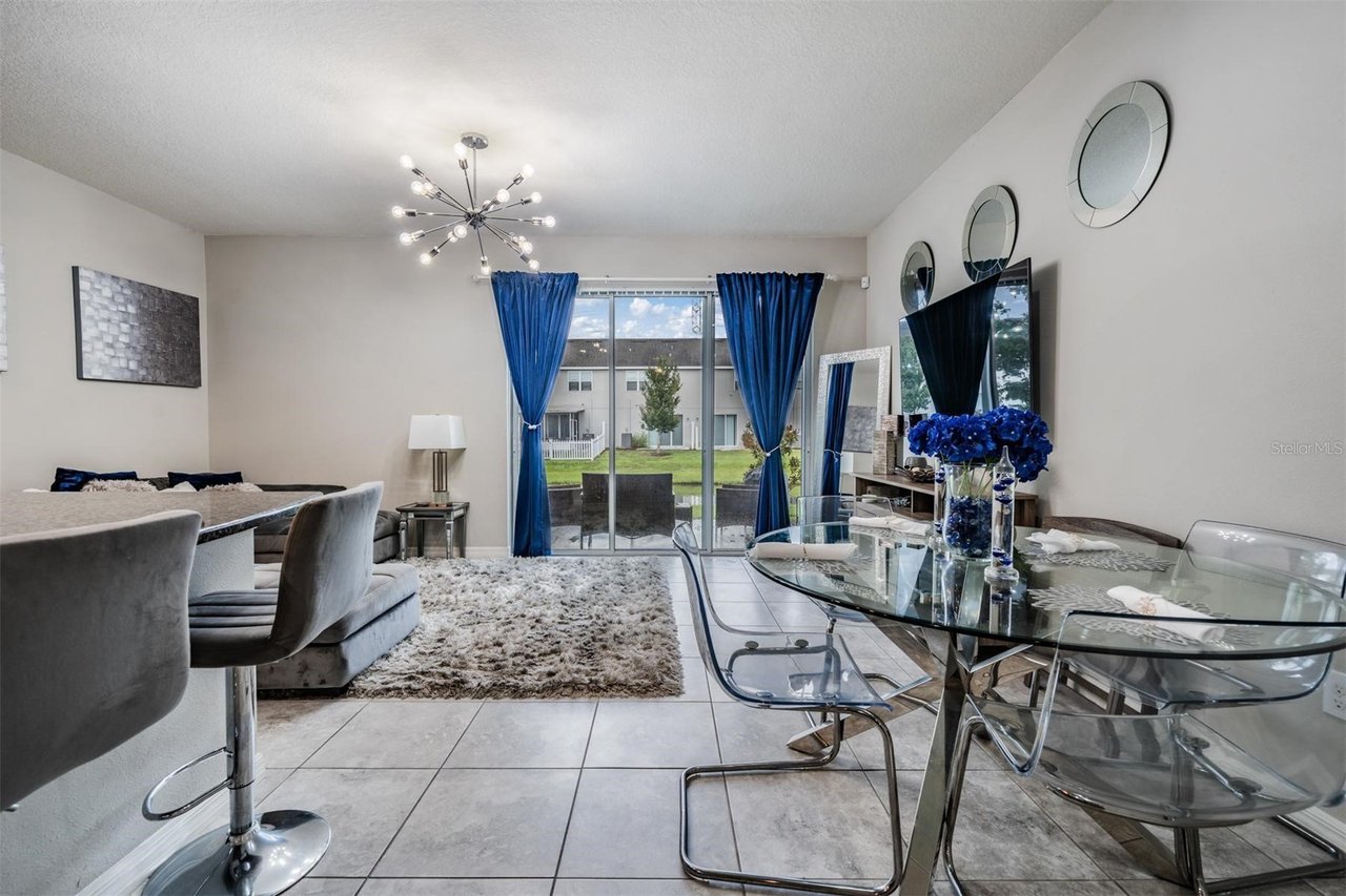 Modern Townhome Living in the Heart of Riverview