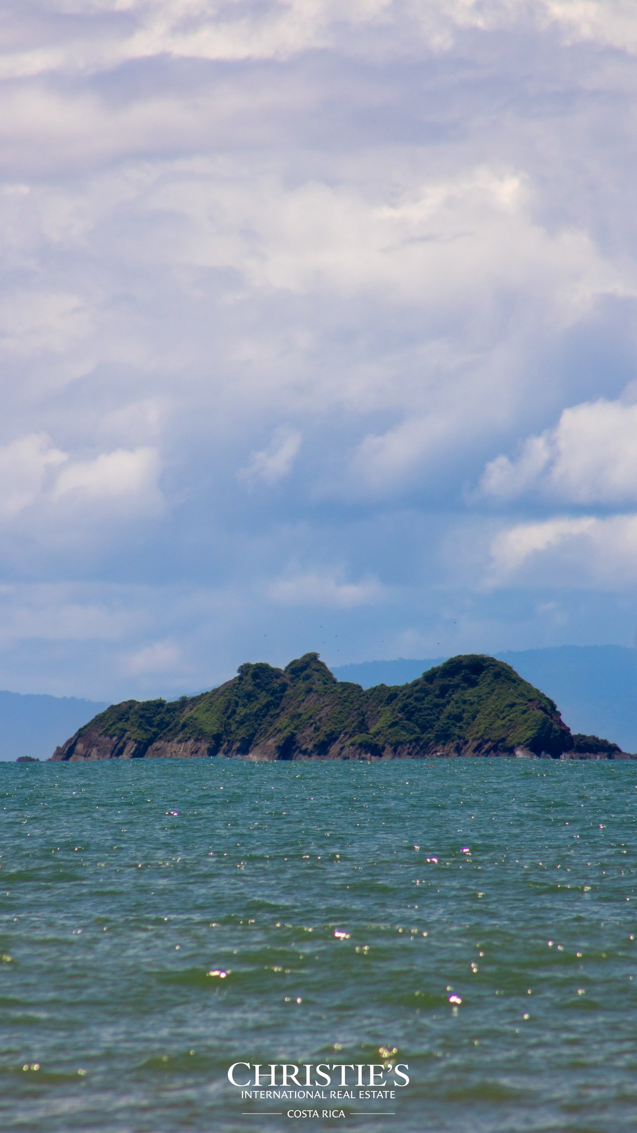 VILLA MAREN | ELEVATED LIVING IN UVITA | DOMINICAL 