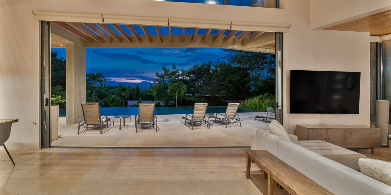 Dos Monitos | Luxury Oceanview Compound Near Playa Grande