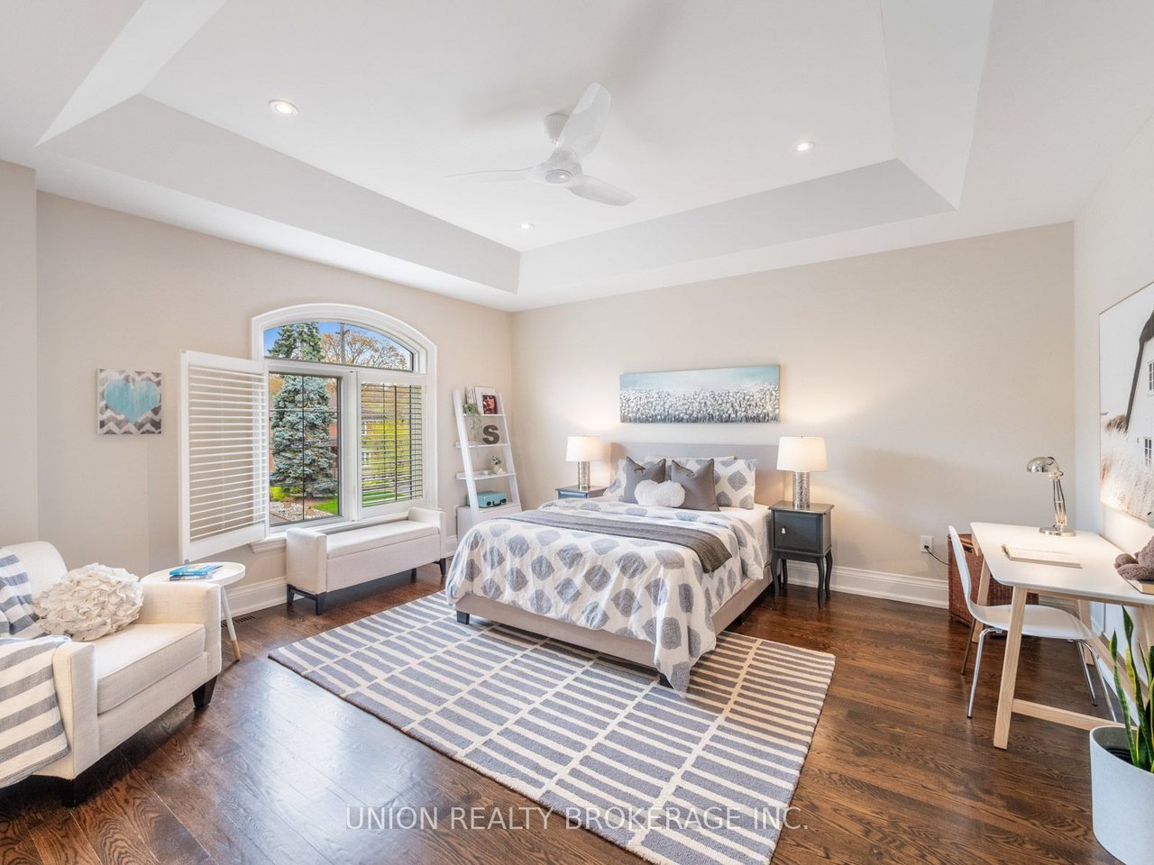 65 Fishleigh Dr