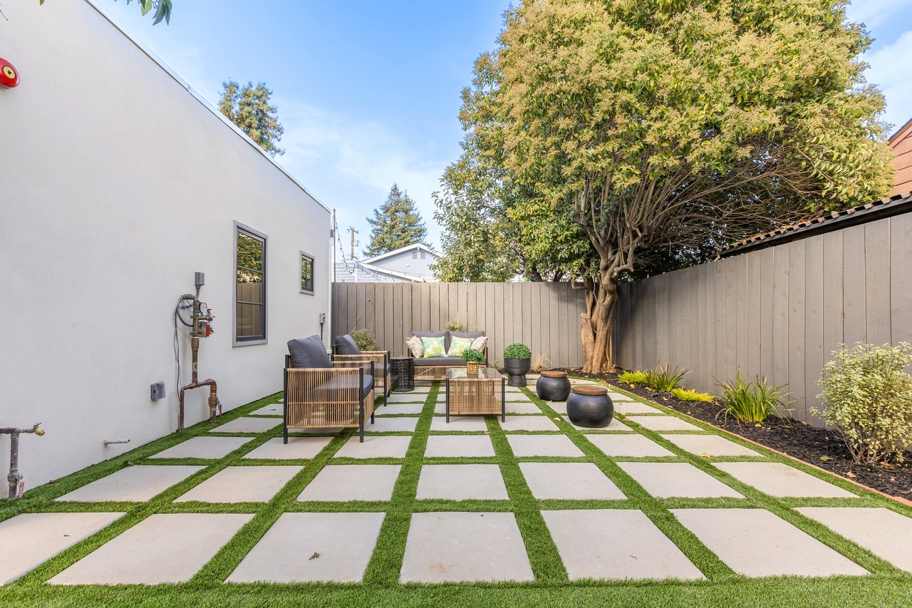 10 Channing Rd, Burlingame