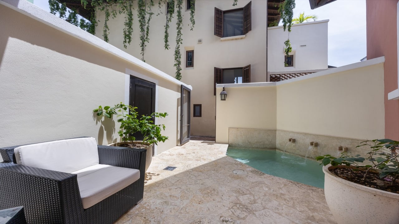 La Antigua Unit 16 - Home Steps From the Beach