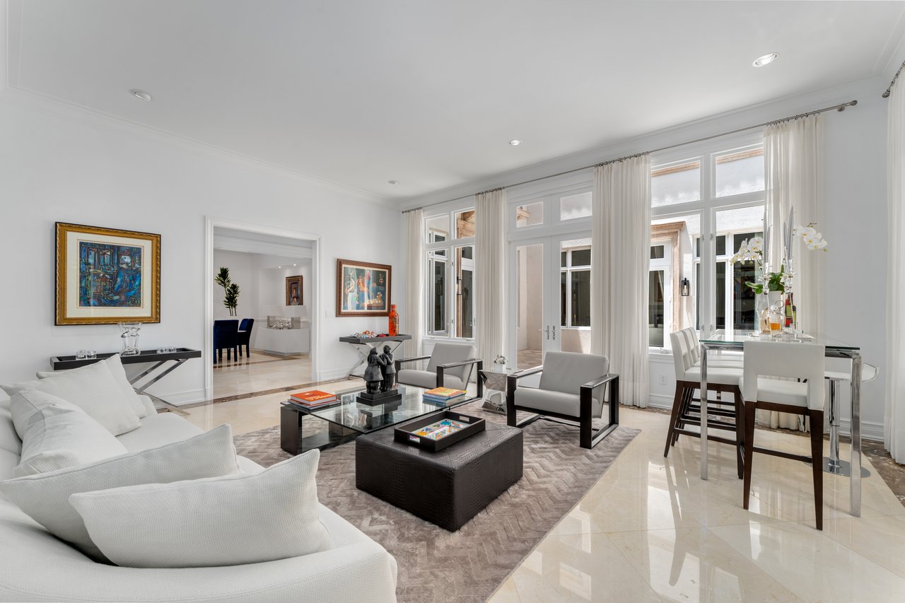 255 Cocoplum Road, Coral Gables, FL 33143