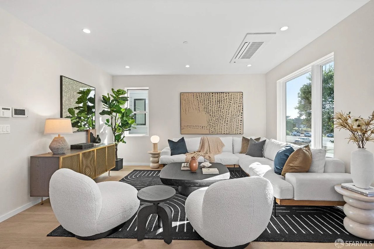 255 Gellert Dr. 