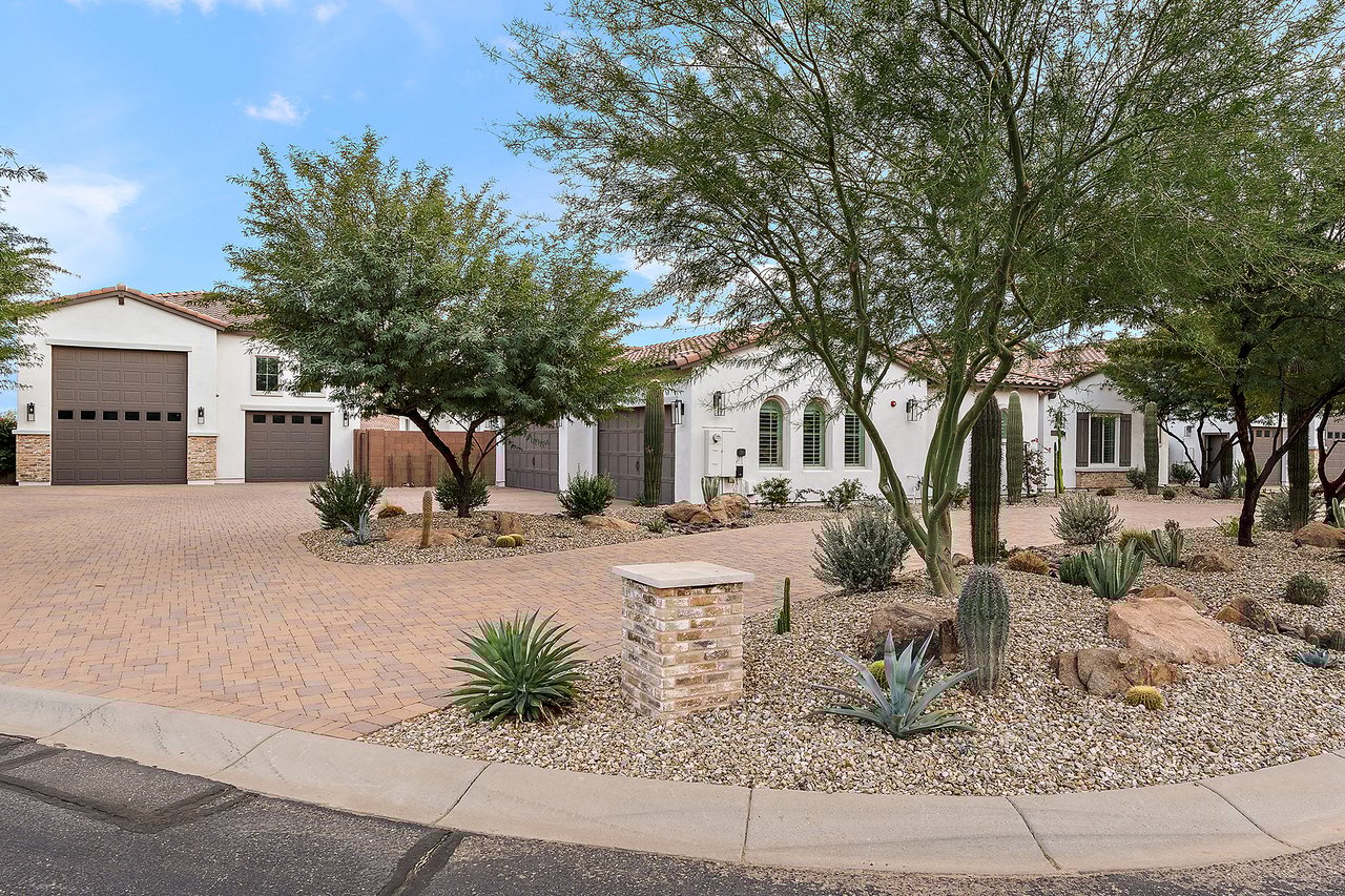 7749 W ARTEMISA Avenue