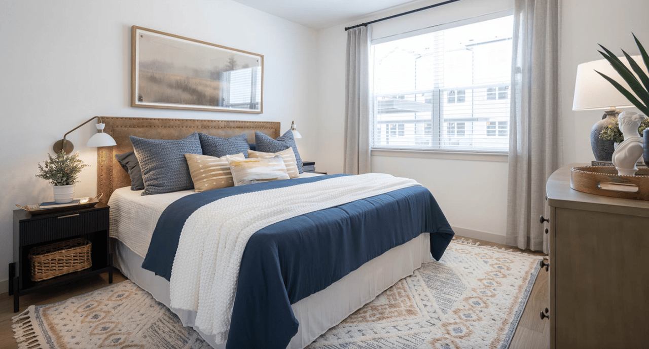 Up to 10 Weeks FREE + up to a $2,000 Gift Card!