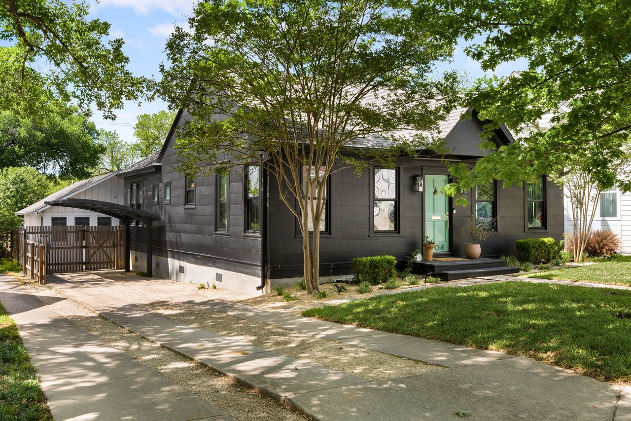 1704 Wethersfield RD