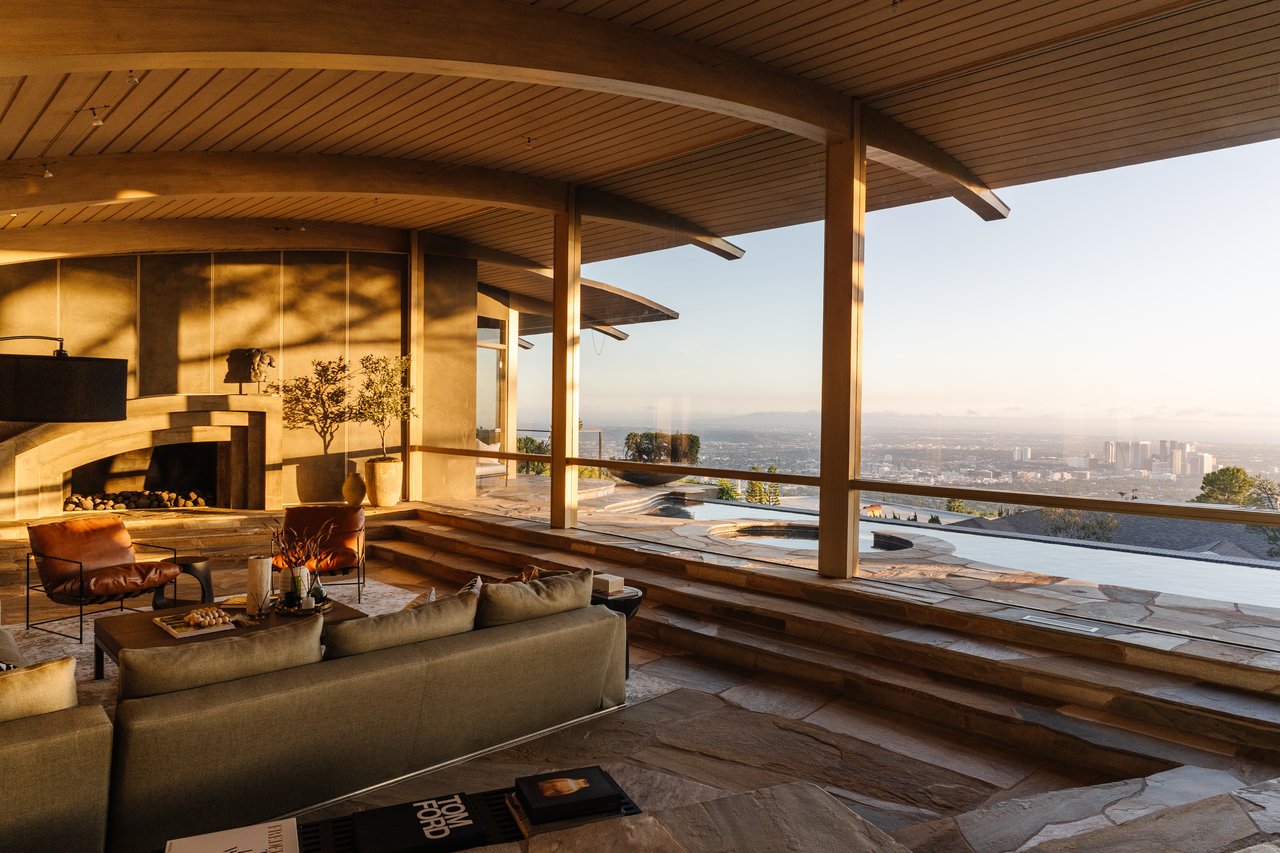 624 Cole Pl, Beverly Hills, CA 90210