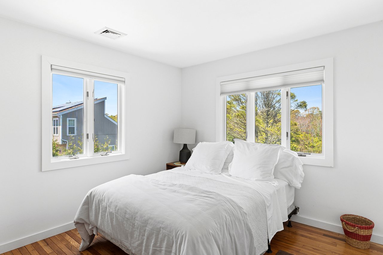 20 South Fenmore Drive