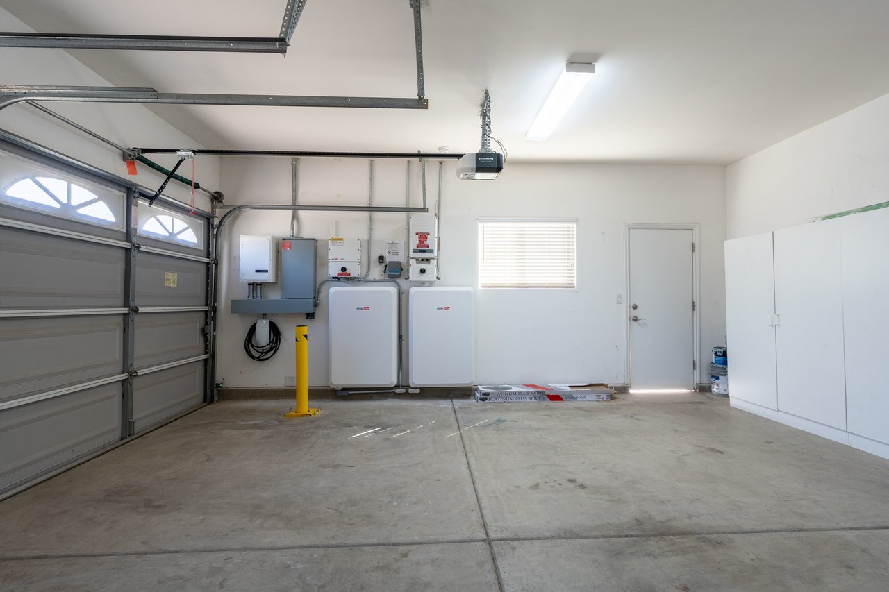 5049 W Locust Ave