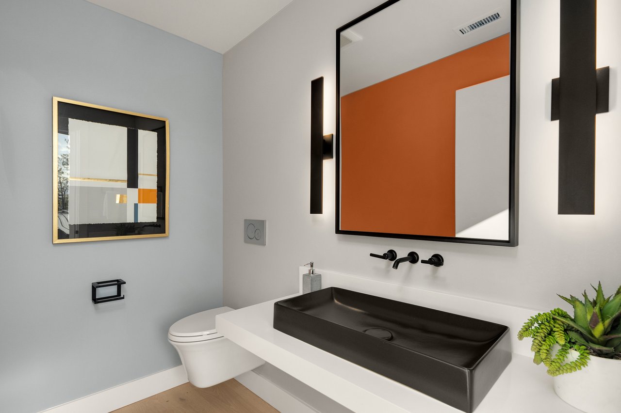 10410 NE 53rd Street