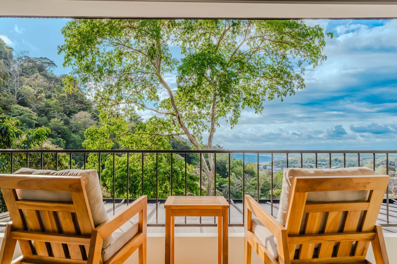 Ultra luxury 8 bedroom,8.5 bath ocean view home near Pez Vela marina