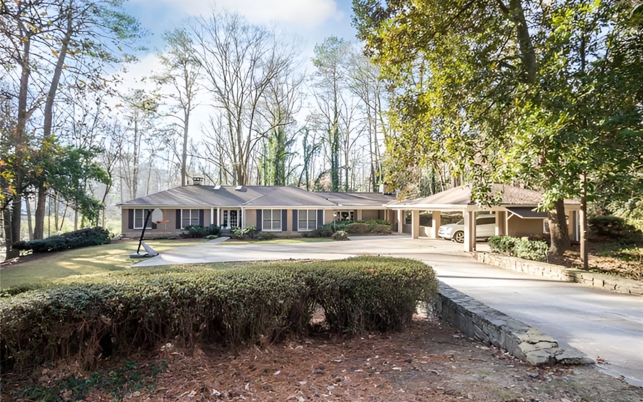 Check Out Dorsey Alston’s New Atlanta Luxury Home Listings for the Week!