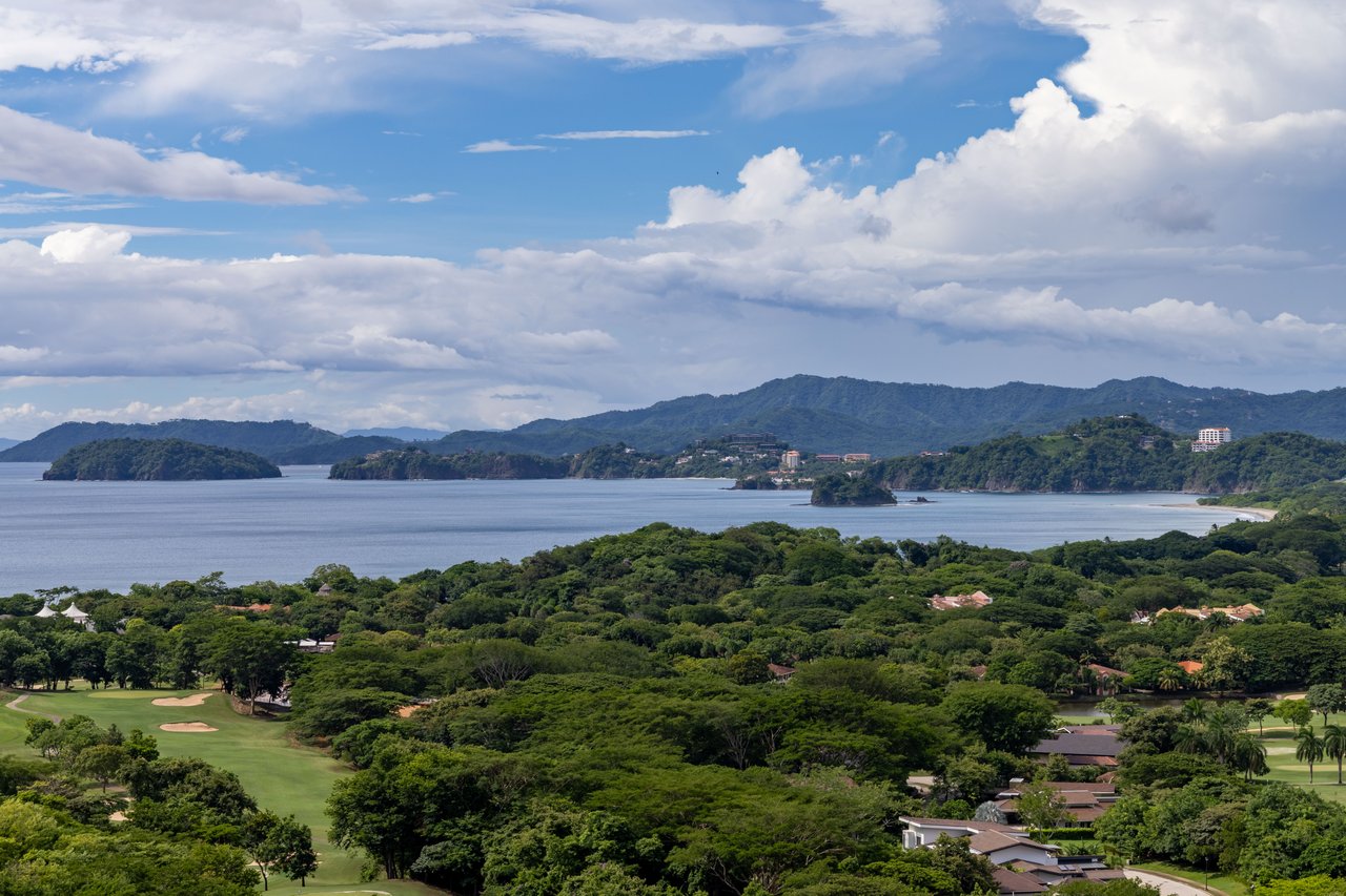 Solaris Sura 4B | Brand-New Ocean-View Luxury Condo in Reserva Conchal