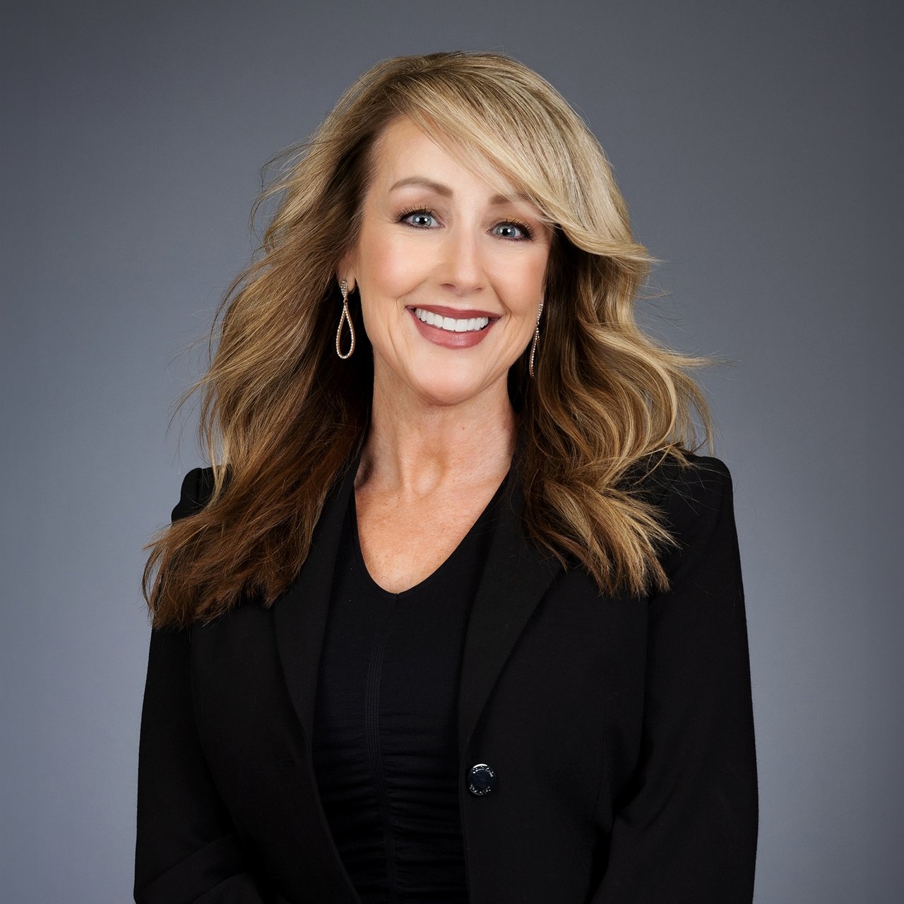 Stacy Connelly Lone Tree, CO Real Estate Agent Headshot