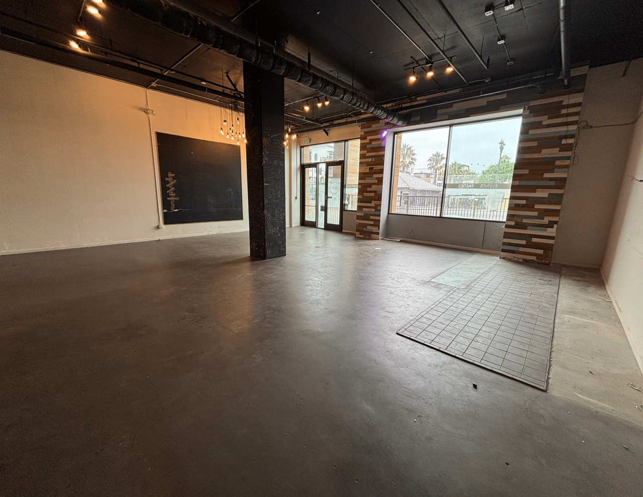 301 Mission Ave