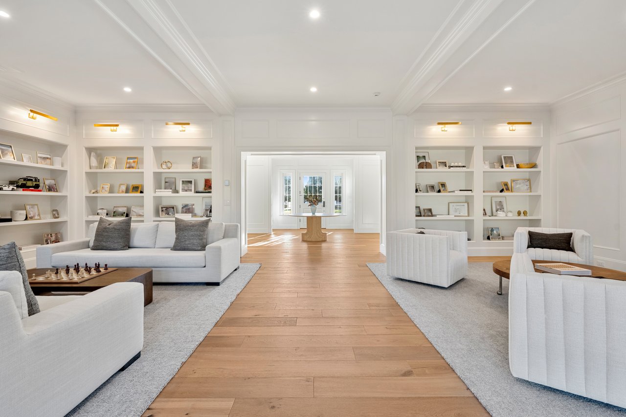 Stunning Residential Estate in Osterville 