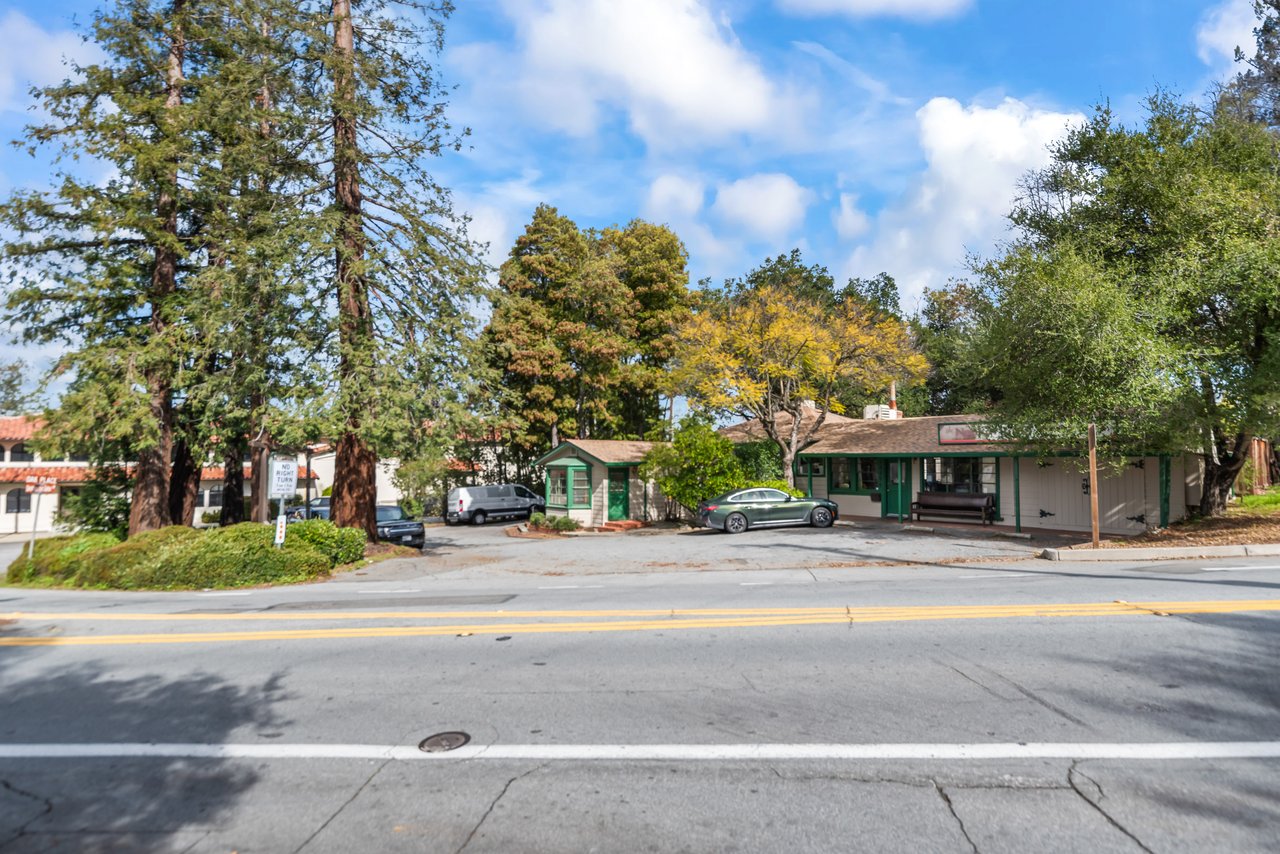 1,500 SF Catering Facility in Downtown Saratoga