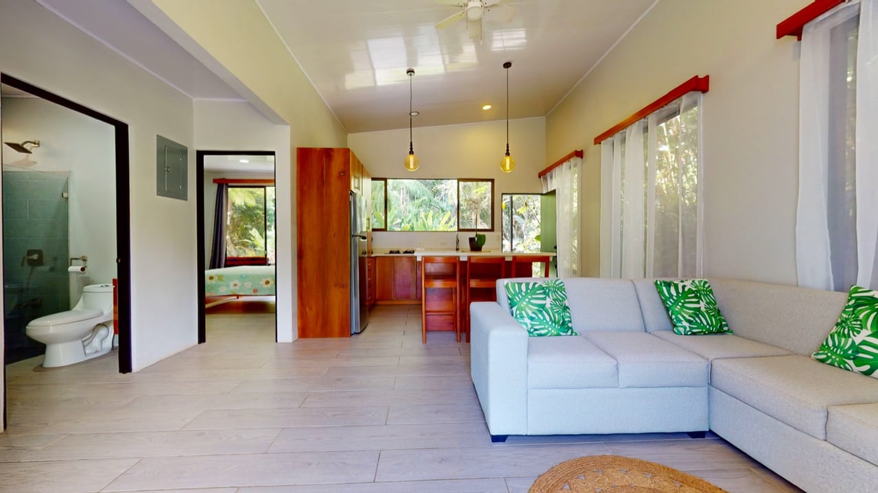 Charming Playa Hermosa Retreat – Your Tropical Paradise Awaits!