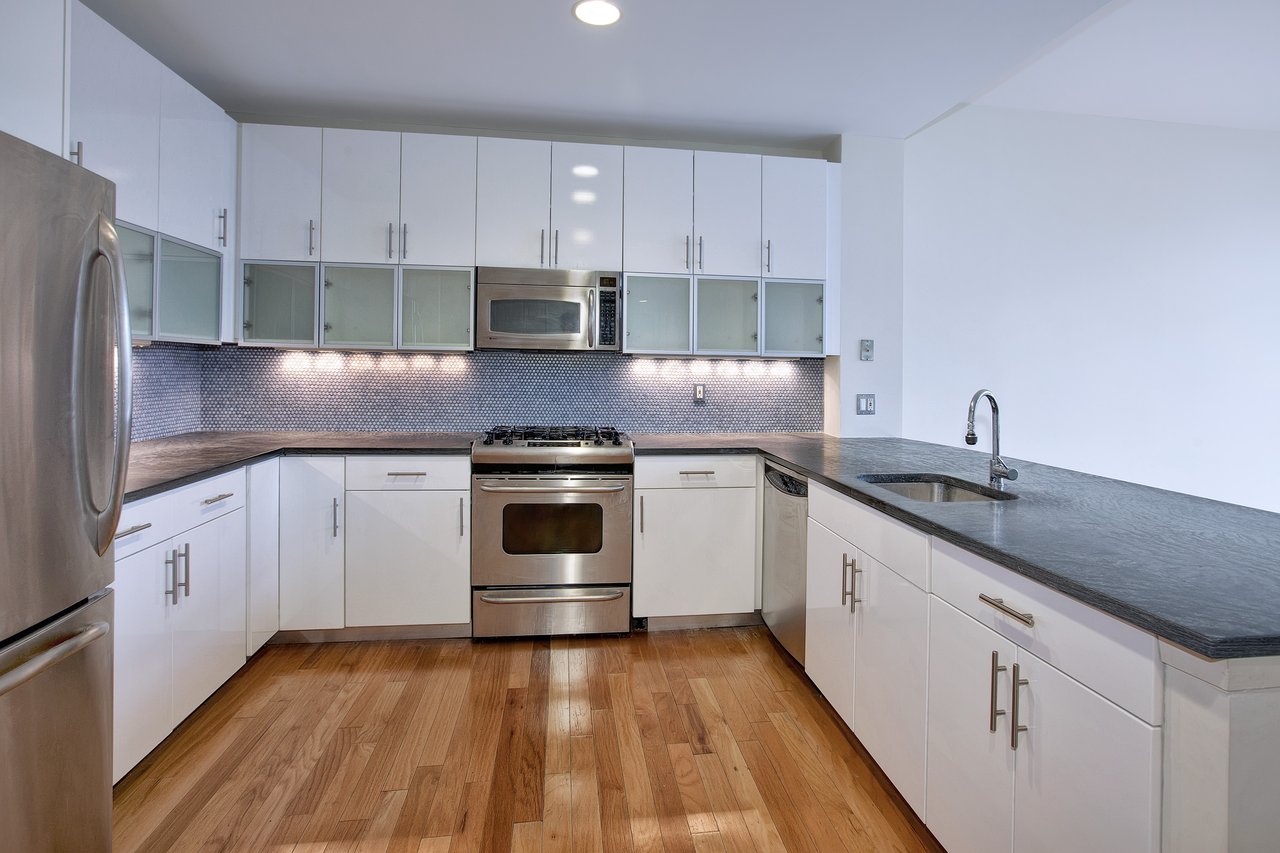 48-21 5th Street Unit: 5A