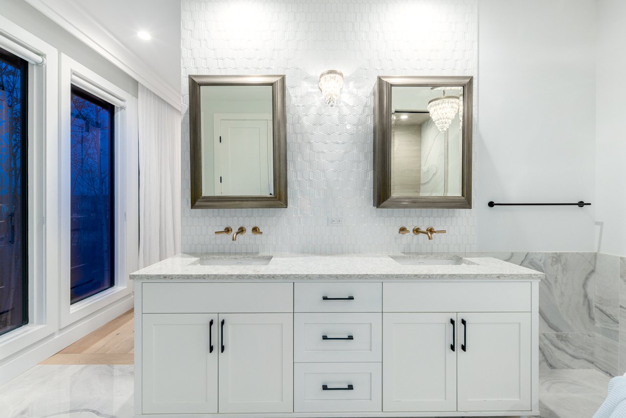 Modern Custom Built Family Home