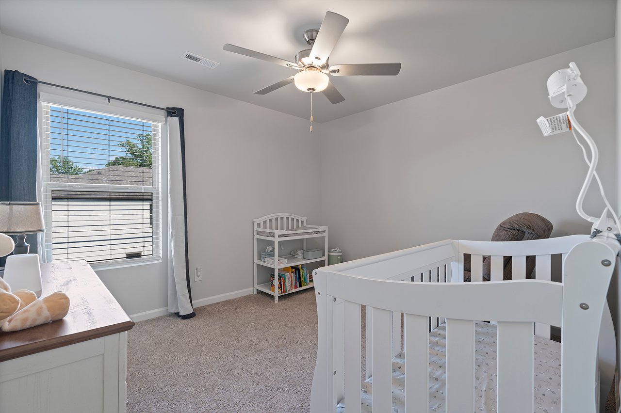 5 BEDROOMS! 3 BATHROOMS! ALMOST BRAND NEW!