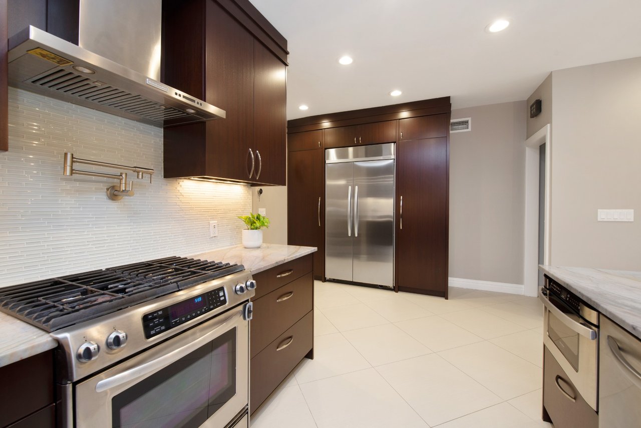 72 71st Street
