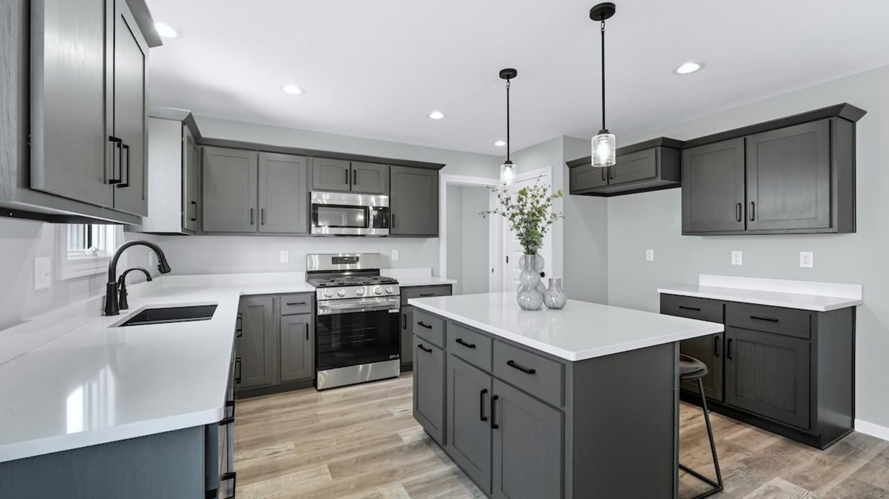 22215 Travertine Run