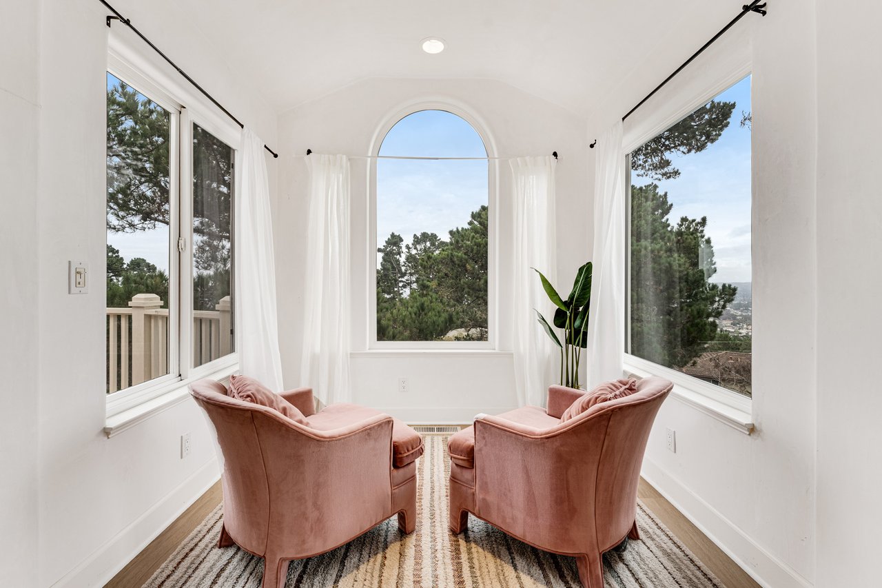 1 Overlook Pl, Monterey