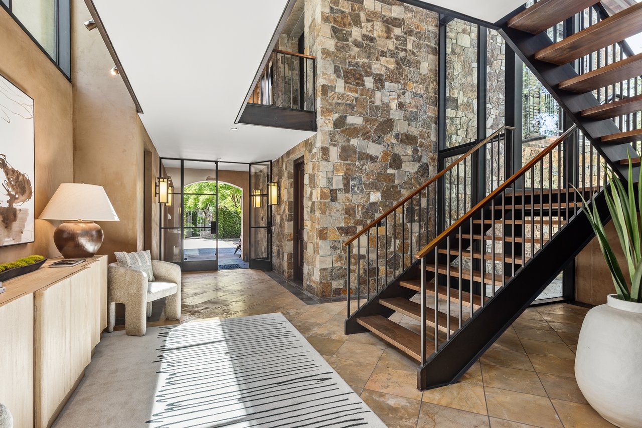 4030 Old Barn Road
