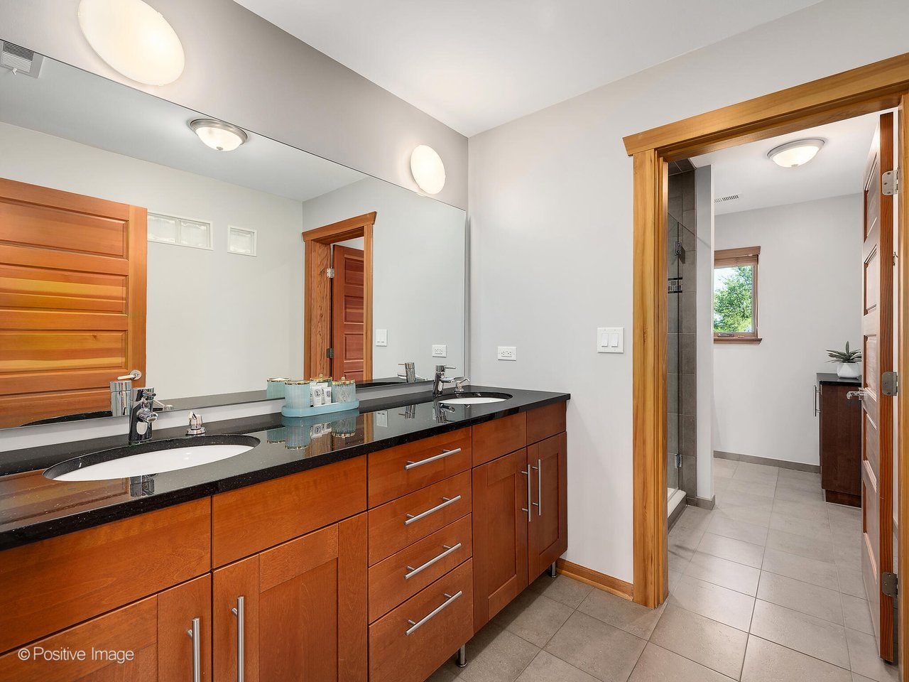 1040 S Edgewood