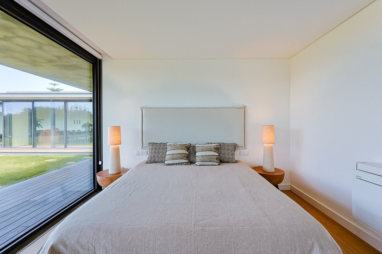 Japanese-Inspired Villa in Bom Sucesso Resort, Óbidos