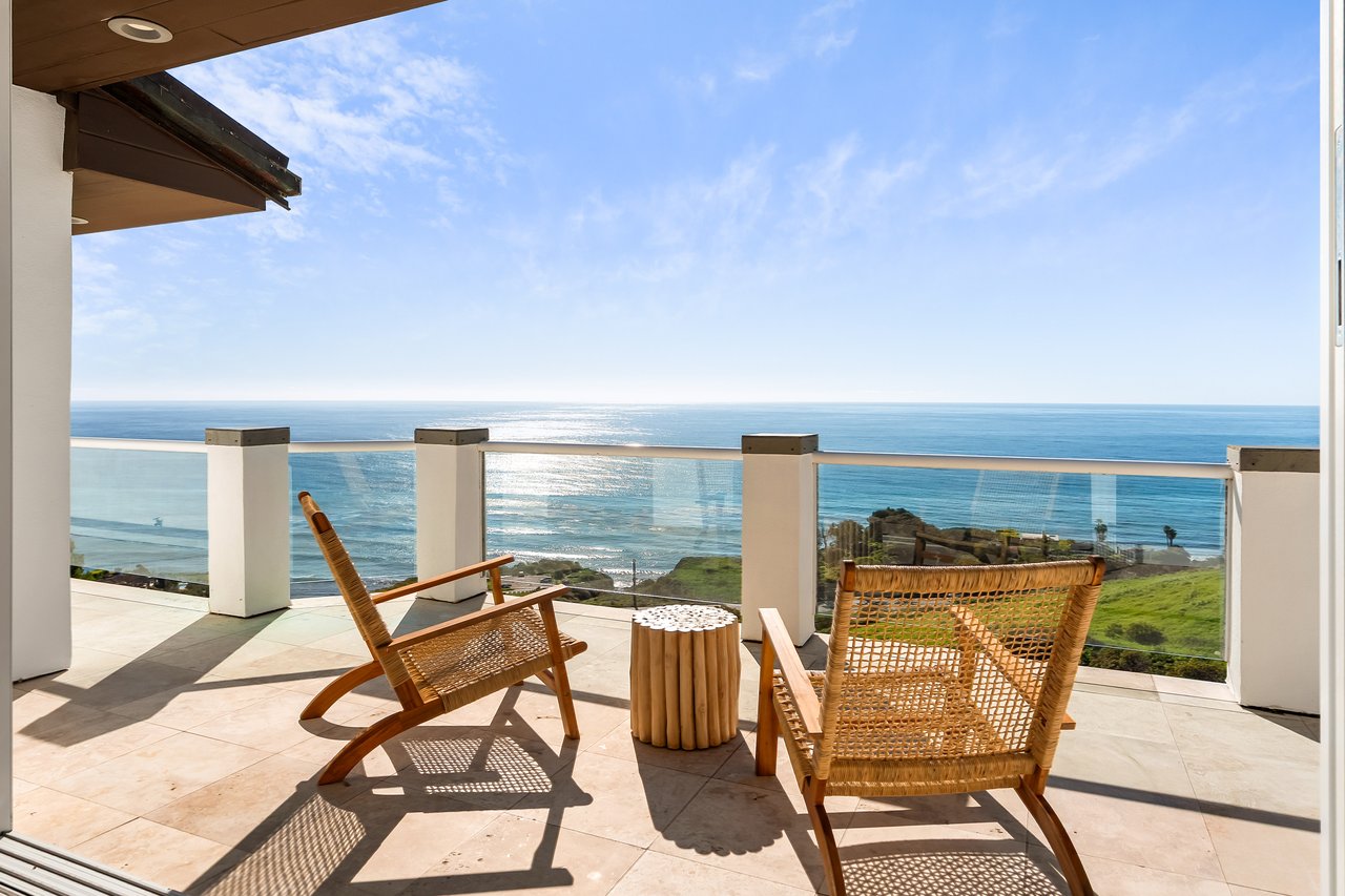 Casa Bianca by Oraklus