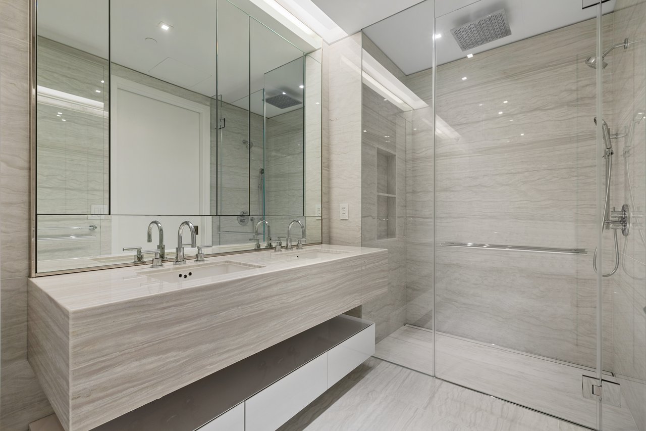 200 East 59th Street #17C