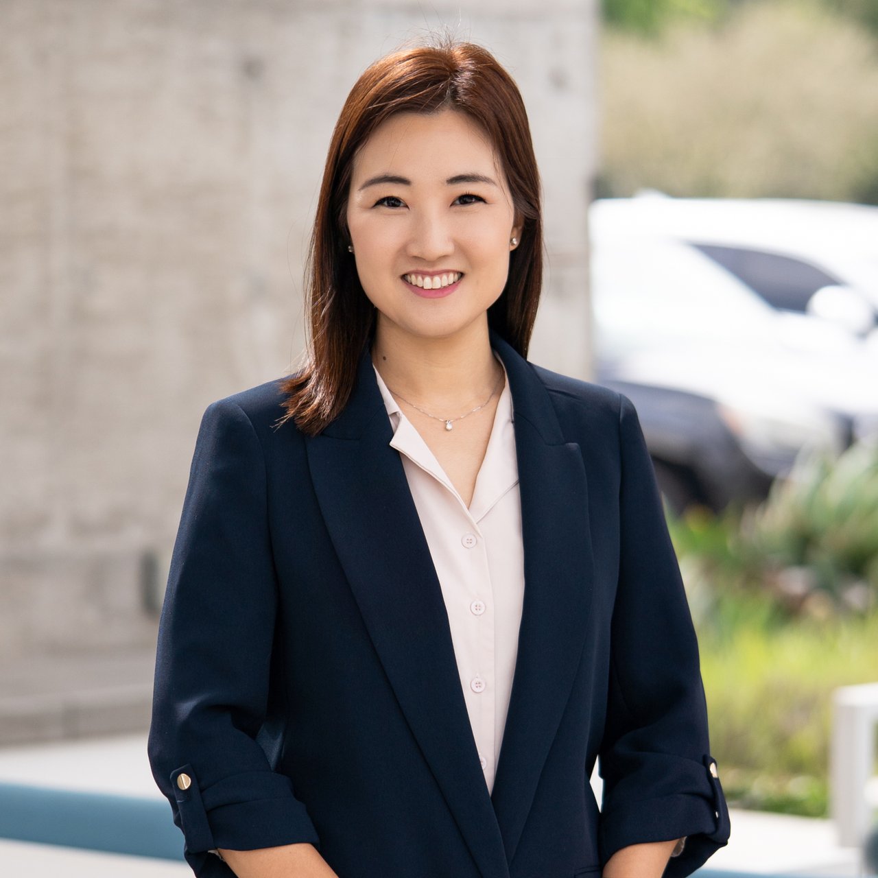 Silvia Han Buena Park, CA Real Estate Agent Headshot
