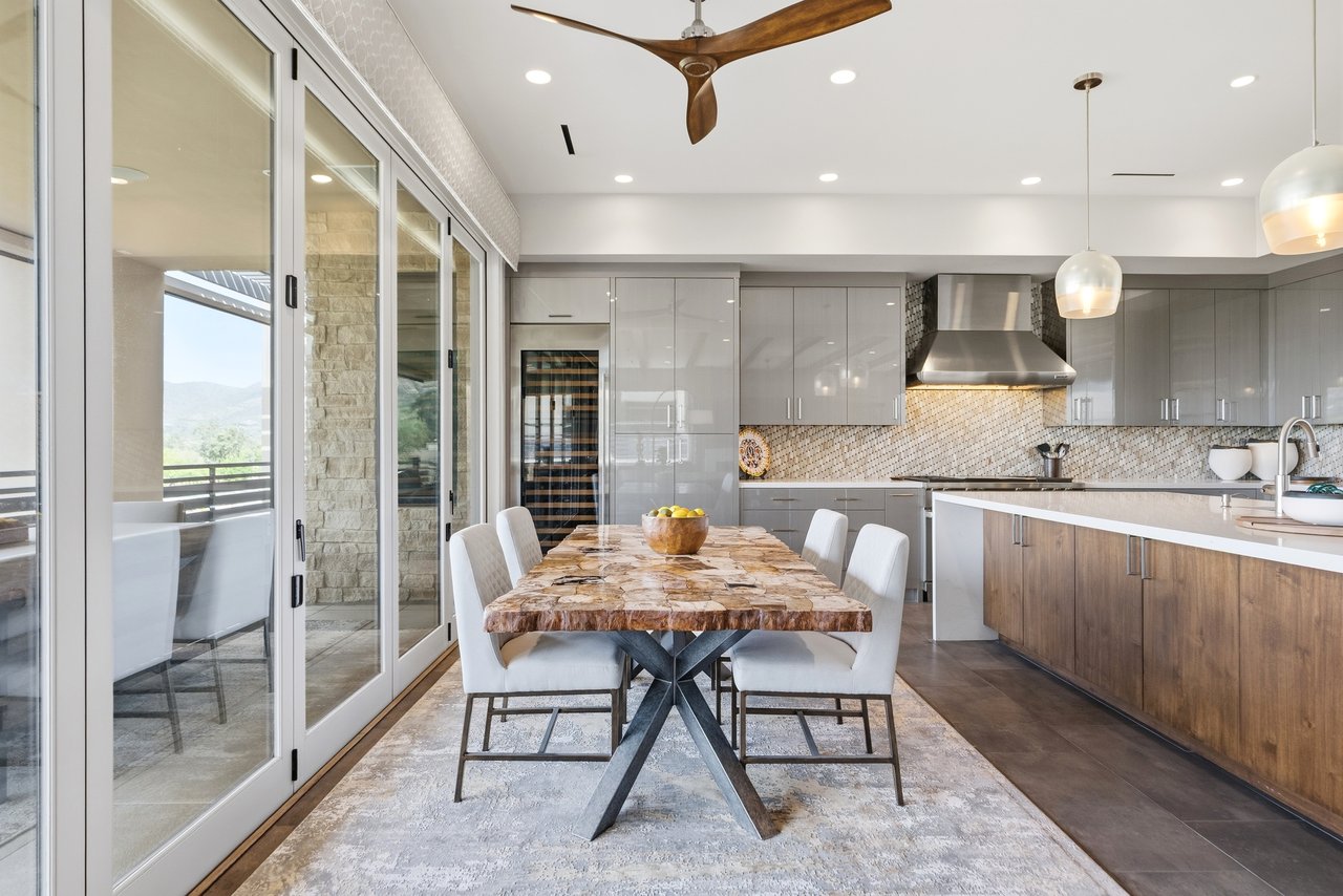 Las Brisas Drive