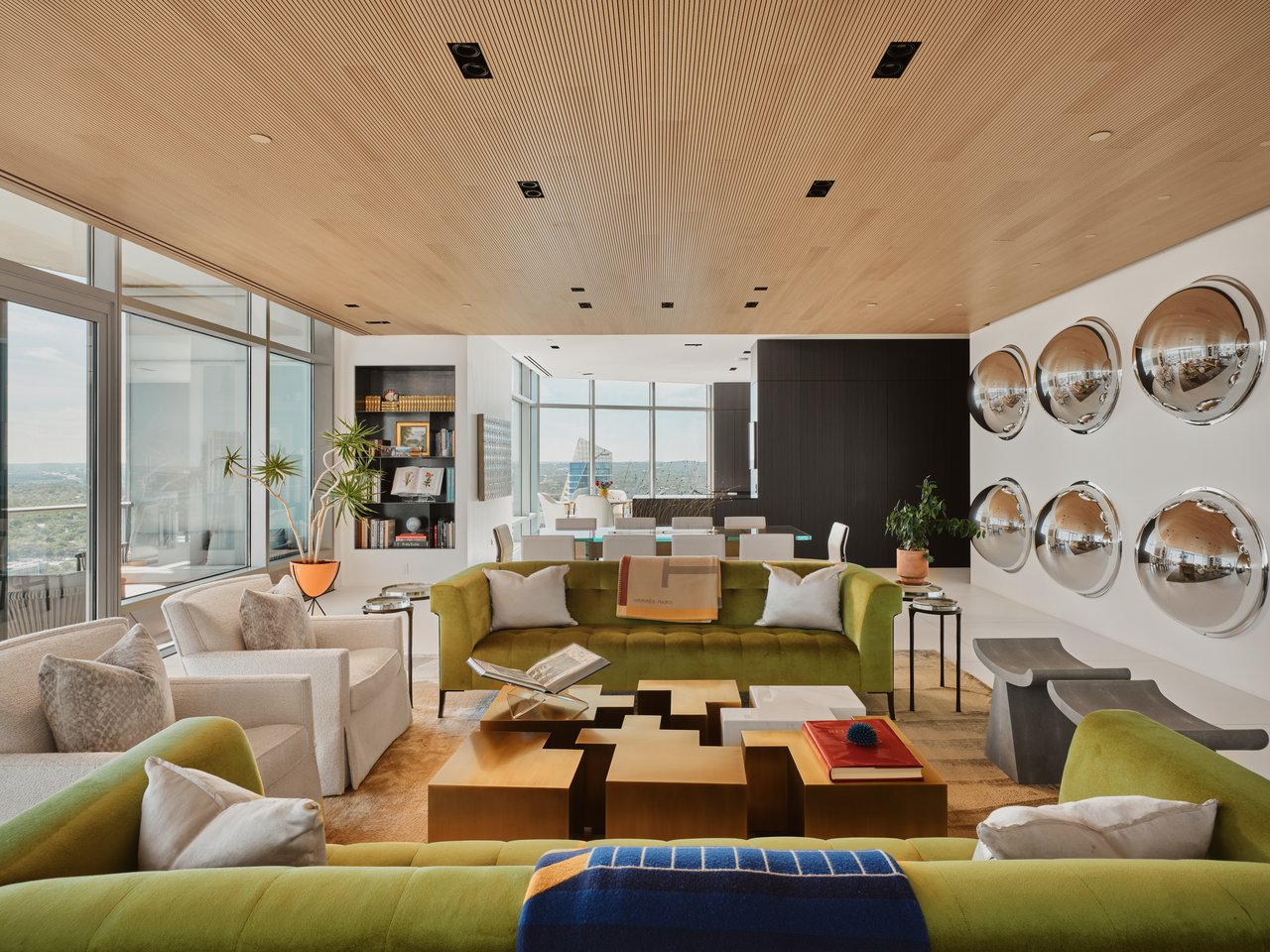 200 Congress Ave #45Z
