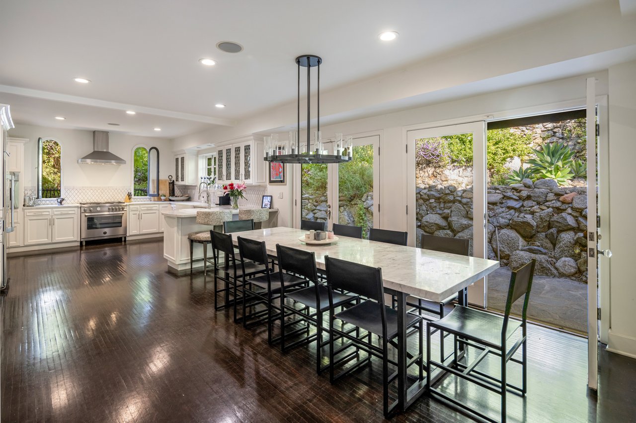 1930 Laurel Canyon Blvd, Hollywood Hills