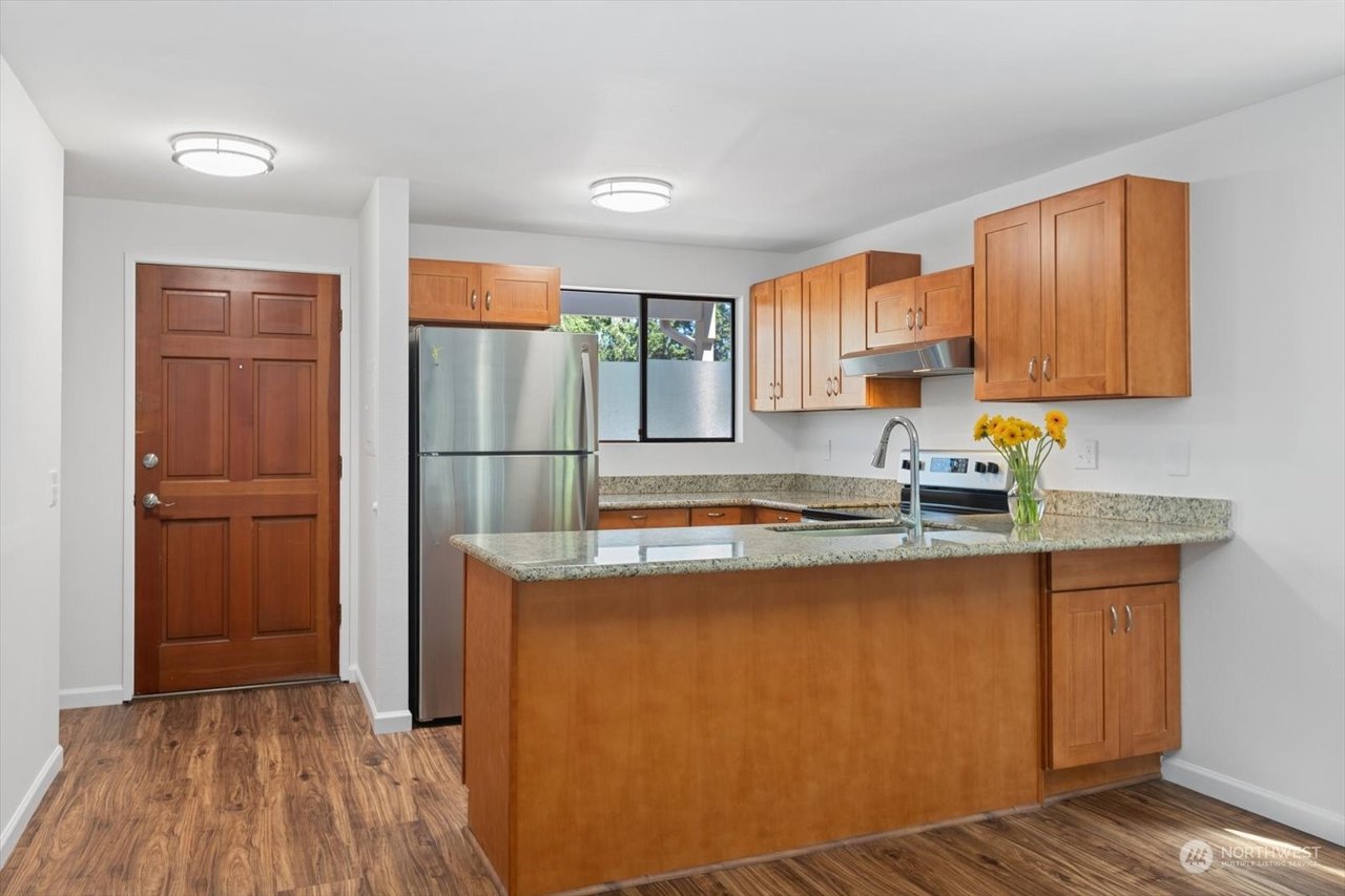 22906 Edmonds Way #9
