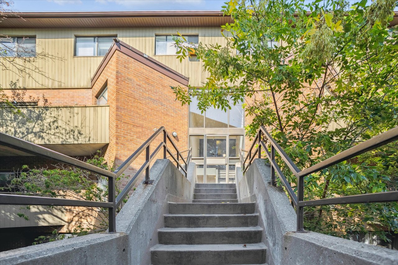 2035 South Millway 53