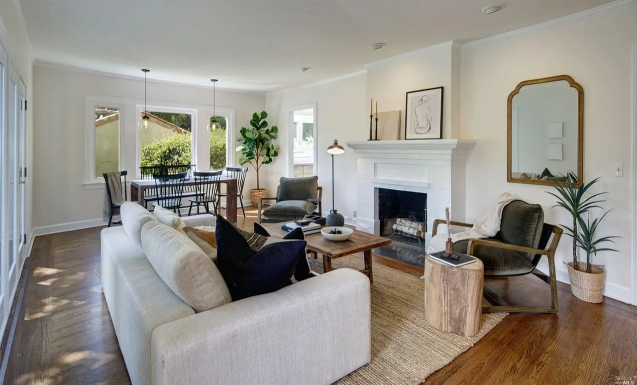 60 Elm Ave