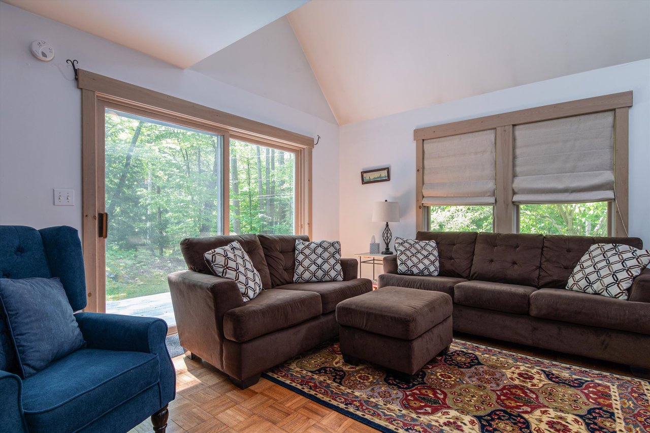 7 Carpenters Point Rd