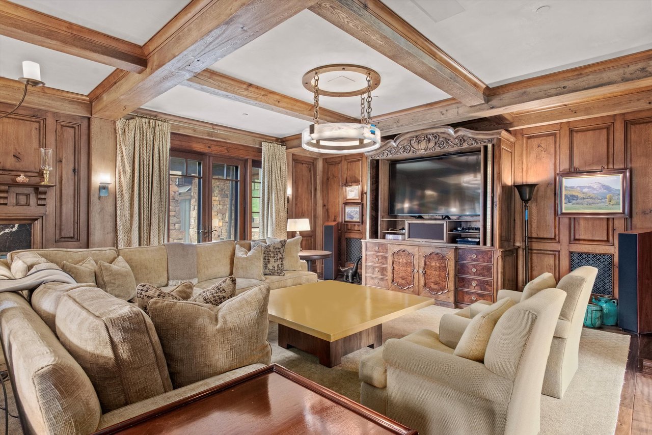 1025 N Starwood Road