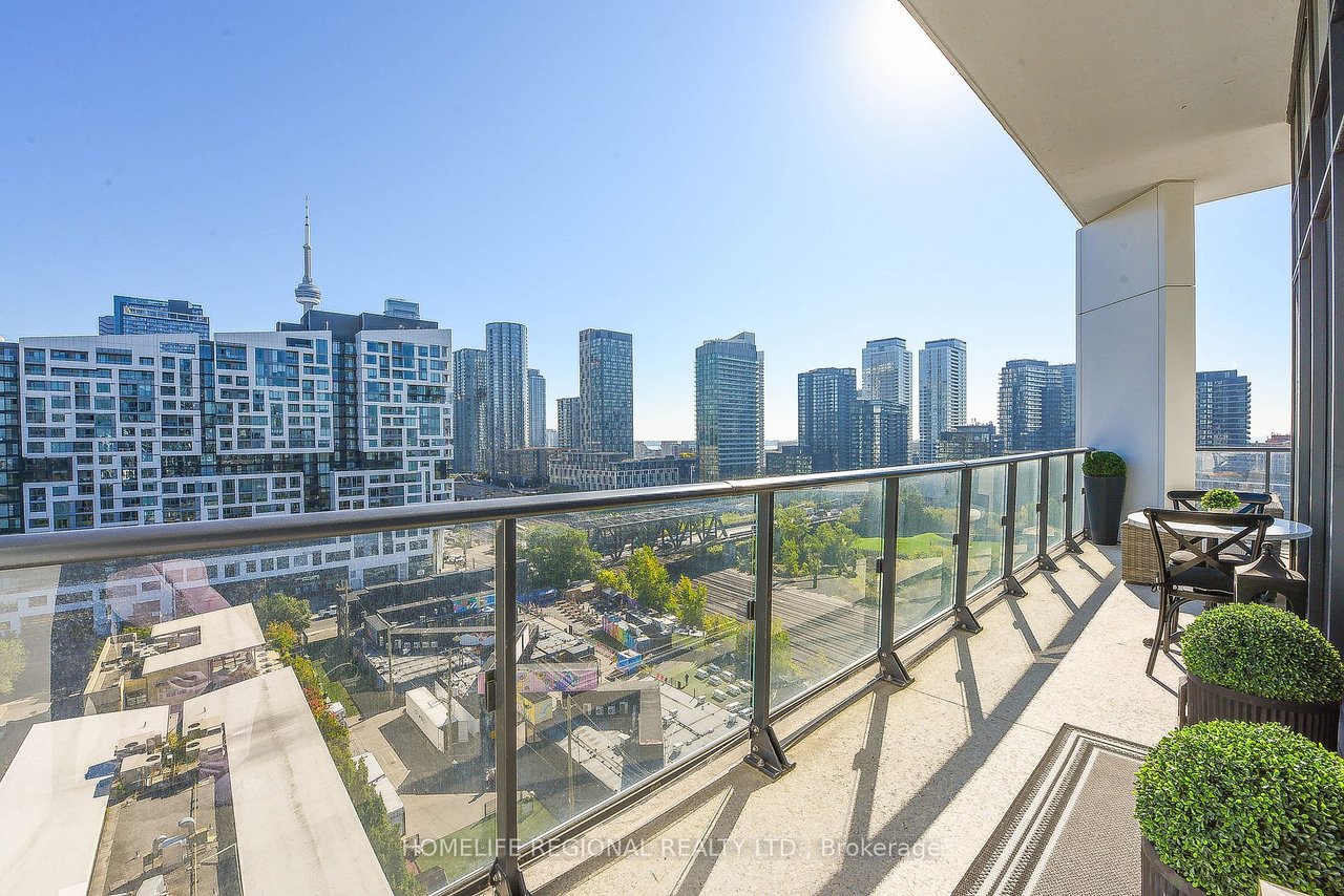 WEST CONDOS PENTHOUSE 
