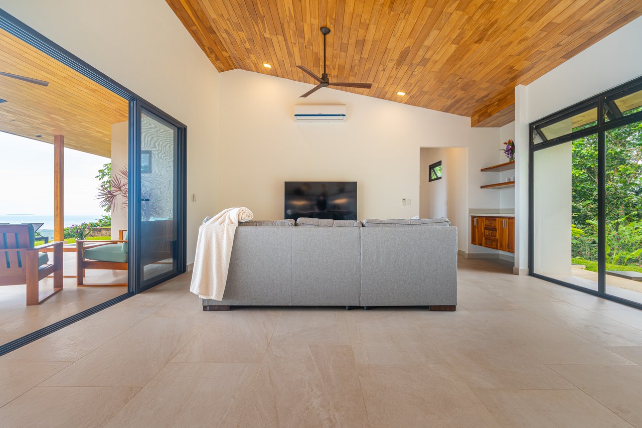 Cascada Sandalo Jaw Dropping Ocean Views!